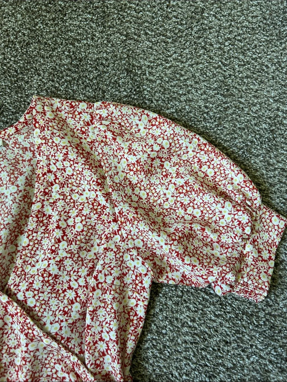 Abercrombie & Fitch Floral Wrap Top